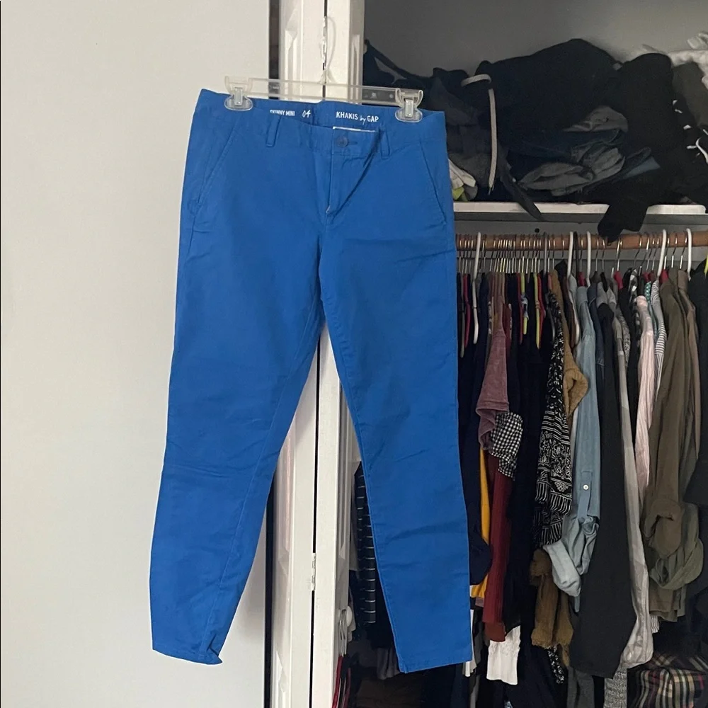 GAP Women's Vibrant Blue Skinny Pants